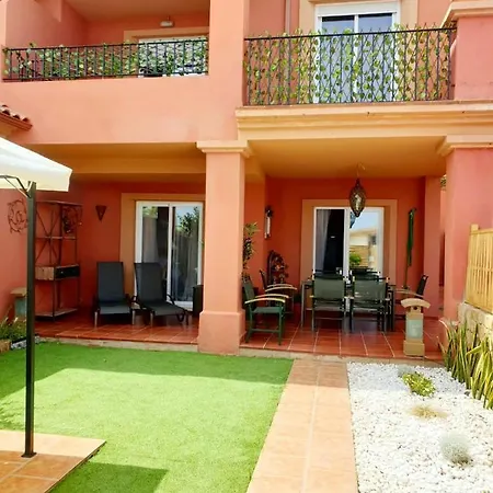 Adosado De Mesana De Sotogrande * Pueblo Nuevo de Guadiaro