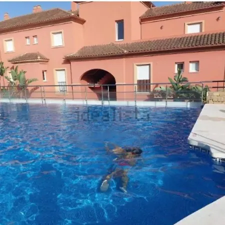 Adosado De Mesana De Sotogrande Holiday home Pueblo Nuevo de Guadiaro